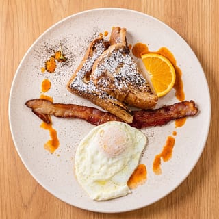 1 French Toast & 1 Egg